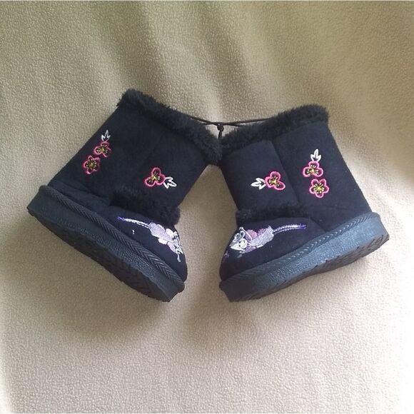 ⬇️⬇️⬇️Ositos Girl's Black Fairy Boots - Picture 3 of 9